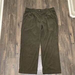 HALARA Women's Straight Leg Corduroy Pants in Olive